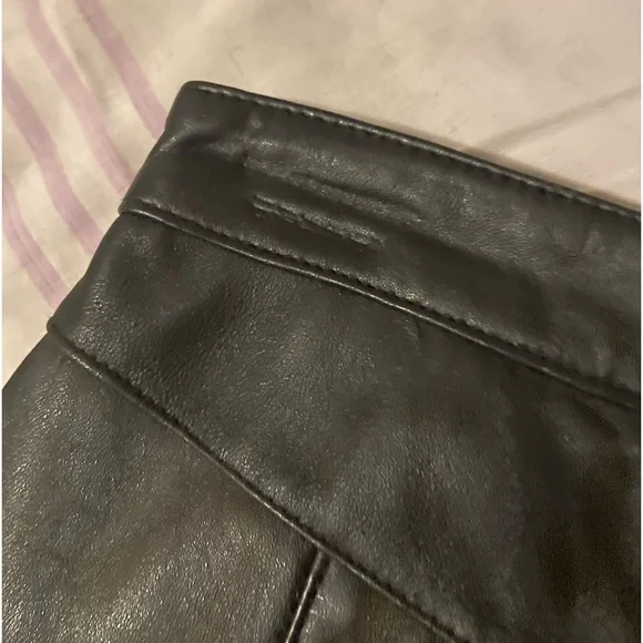 Uniform John Paul Richard Lamb Leather Miniskirt - Picture 6 of 7